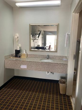 Imagen de la habitación del Hotel Lake Seminole Inn. Foto 12