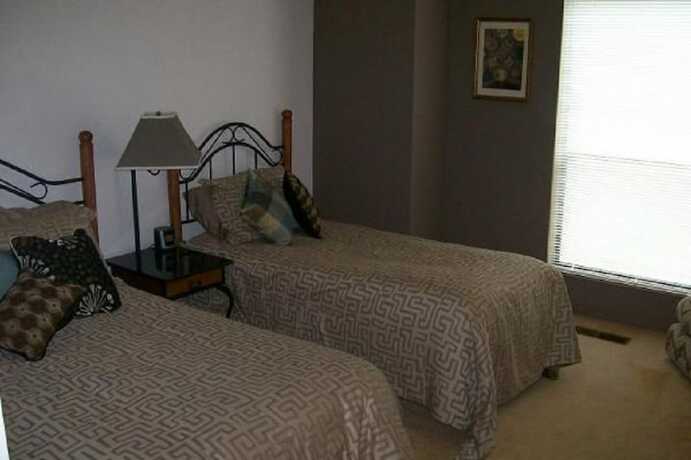 Imagen general del Hotel Lake Shastina Golf Resort. Foto 1