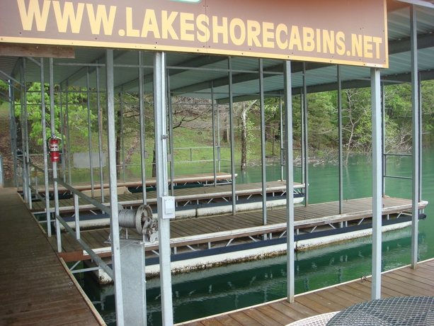 Imagen de los exteriores del Hotel Lake Shore Cabins On Beaver Lake. Foto 18