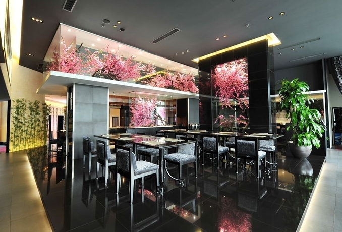 Imagen del bar/restaurante del Hotel Lake Side, Hanoi. Foto 2
