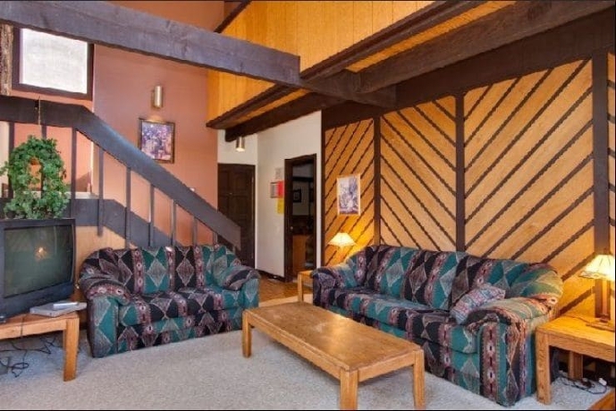 Imagen de los interiores del Hotel Lake Tahoe Vacations By Techtravel.com. Foto 17