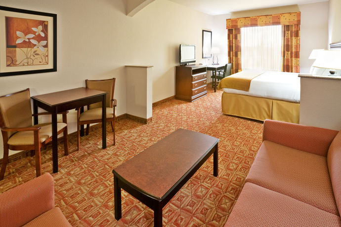 Imagen del bar/restaurante del Hotel Lake Texoma Inn and Suites to match IHG. Foto 1