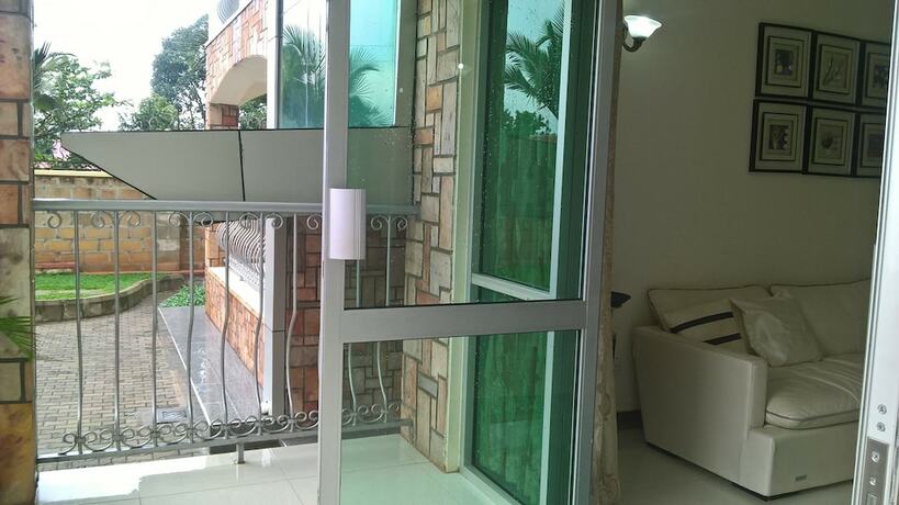 Imagen general del Hotel Lake Victoria Masionettes. Foto 14