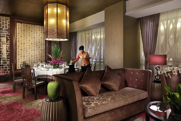Imagen del bar/restaurante del Hotel Lake View Hotel. Foto 5