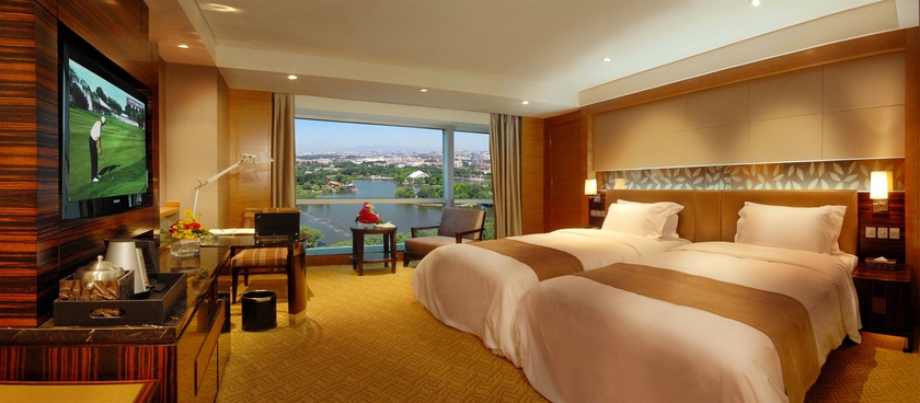 Imagen de la habitación del Hotel Lake View Hotel. Foto 9
