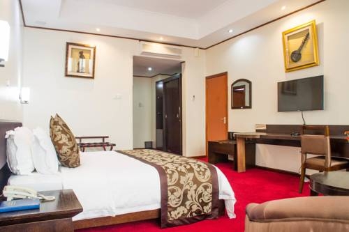 Imagen de la habitación del Hotel Lake View Resort. Foto 4