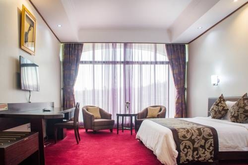 Imagen de la habitación del Hotel Lake View Resort. Foto 6