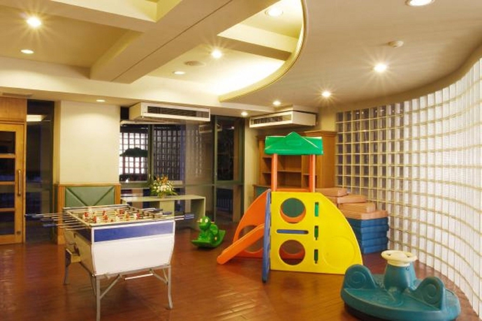 Imagen de los interiores del Hotel Lake View Resort and Golf Club. Foto 12