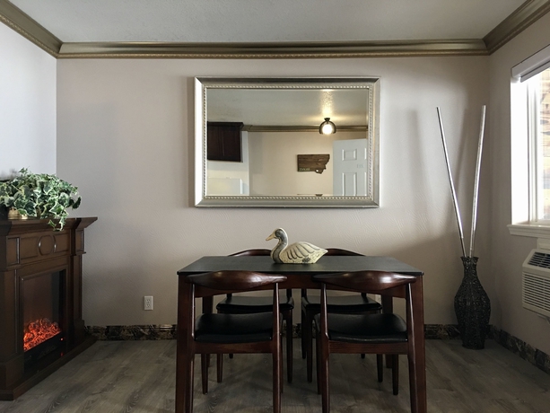 Imagen de la habitación del Hotel Lake View Suites. Foto 16