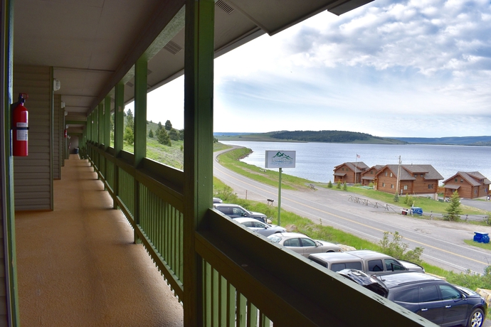 Imagen general del Hotel Lake View Suites. Foto 3