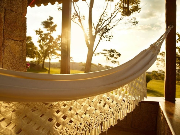 Imagen de los exteriores del Hotel Lake Vilas Charm and Spa. Foto 6