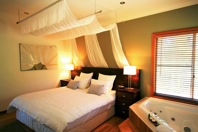 Imagen de la habitación del Hotel Lake Weyba Cottages. Foto 12