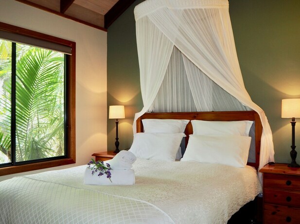 Imagen de la habitación del Hotel Lake Weyba Cottages. Foto 17