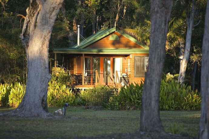 Imagen de la habitación del Hotel Lake Weyba Cottages. Foto 18