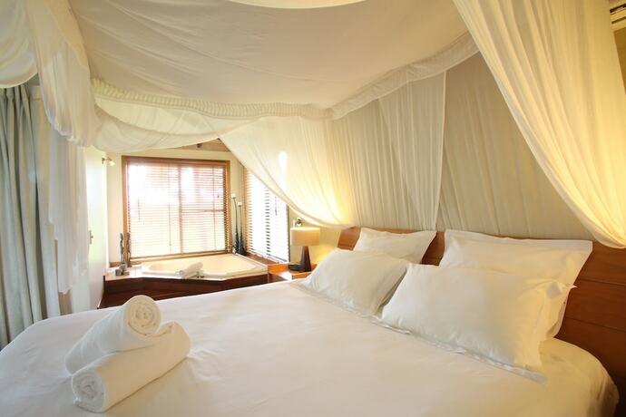 Imagen de la habitación del Hotel Lake Weyba Cottages. Foto 24
