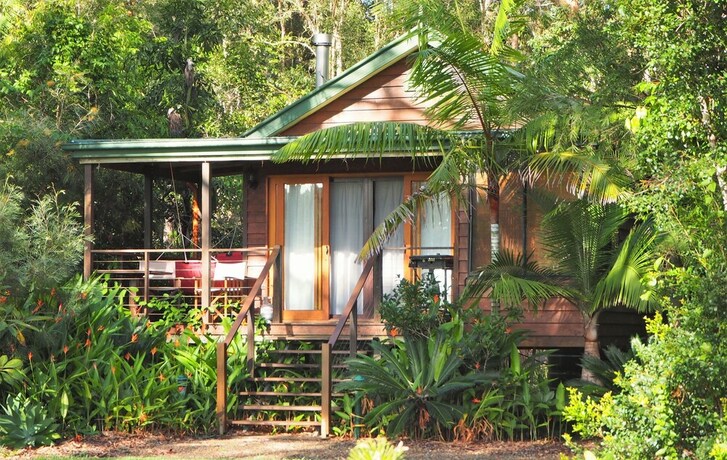 Imagen de la habitación del Hotel Lake Weyba Cottages. Foto 25
