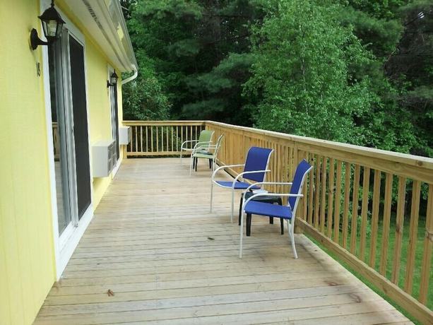 Imagen de los exteriores del Hotel Lake Winnipesaukee Motel. Foto 18