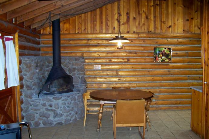 Imagen de la habitación del Hotel Lake of the Woods Resort. Foto 9