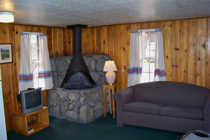 Imagen de la habitación del Hotel Lake of the Woods Resort. Foto 11