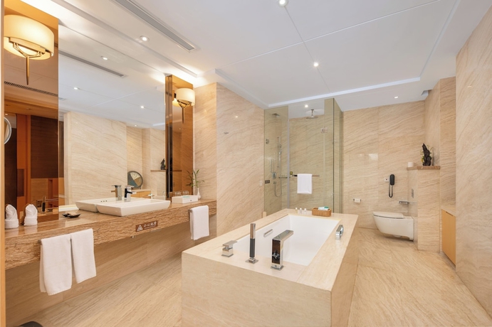 Imagen de la habitación del Hotel LakeSide Resort Jingdezhen. Foto 3