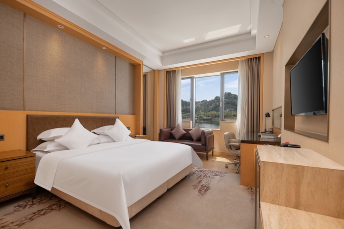Imagen de la habitación del Hotel LakeSide Resort Jingdezhen. Foto 4