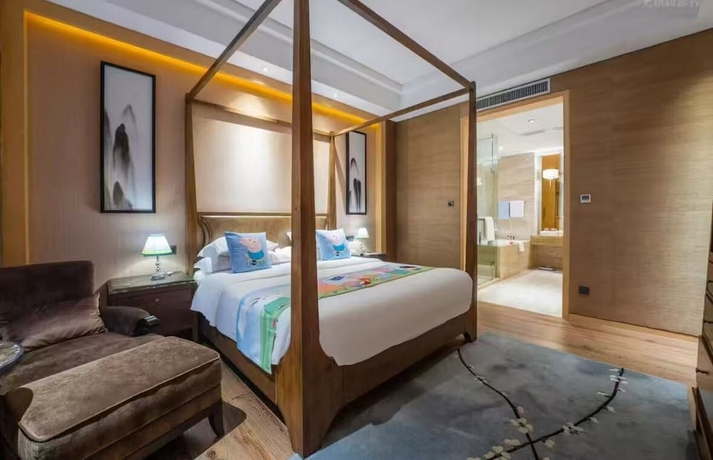 Imagen de la habitación del Hotel LakeSide Resort Jingdezhen. Foto 8