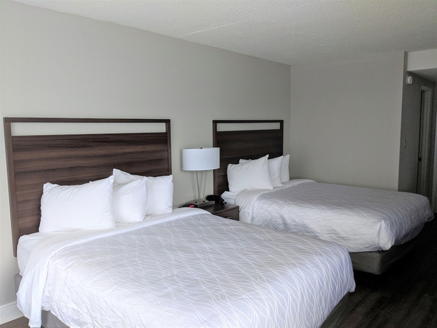 Imagen de la habitación del Hotel Lakefront Terrace Resort. Foto 10