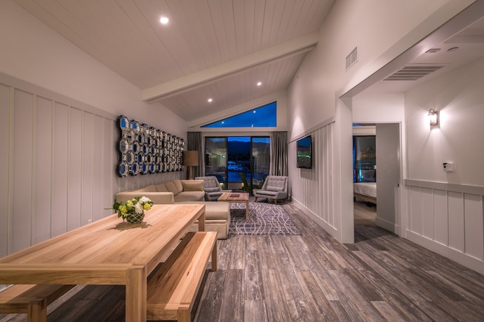 Imagen de la habitación del Hotel Lakehouse And Resort. Foto 14