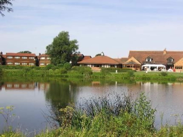 Imagen general del Hotel Lakehurst Park. Foto 2