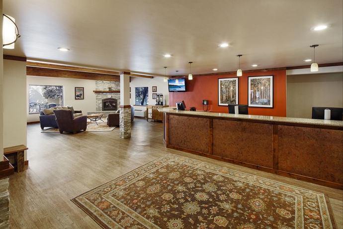 Imagen de los interiores del Hotel Lakeland Village At Heavenly. Foto 13