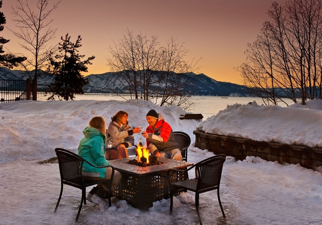 Imagen de los exteriores del Hotel Lakeland Village At Heavenly. Foto 9