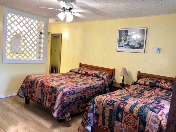 Imagen de la habitación del Hotel Lakelawn BandB Motel. Foto 10