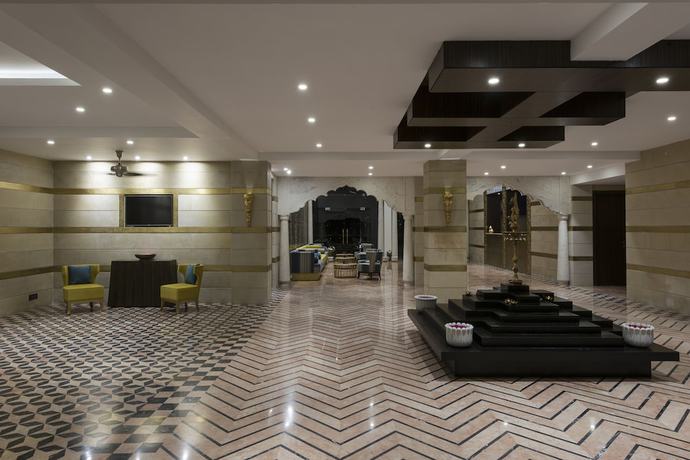 Imagen de los interiores del Hotel Lakend. Foto 17