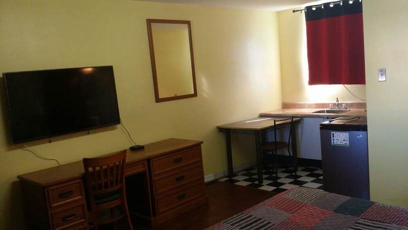 Imagen de la habitación del Hotel Lakeridge Motel. Foto 19
