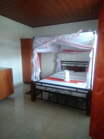 Imagen de la habitación del Hotel Lakers Tavern Lounge. Foto 2