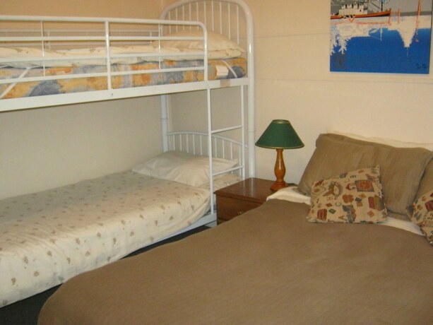 Imagen general del Hotel Lakes Entrance Holiday Units. Foto 9