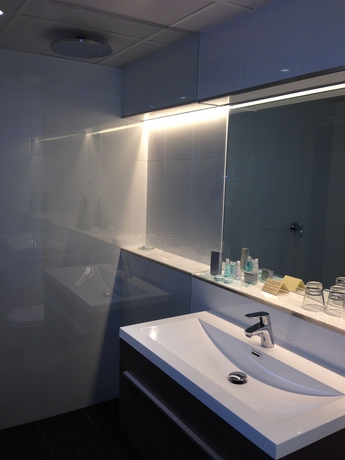 Imagen de la habitación del Hotel Lakes. Foto 6