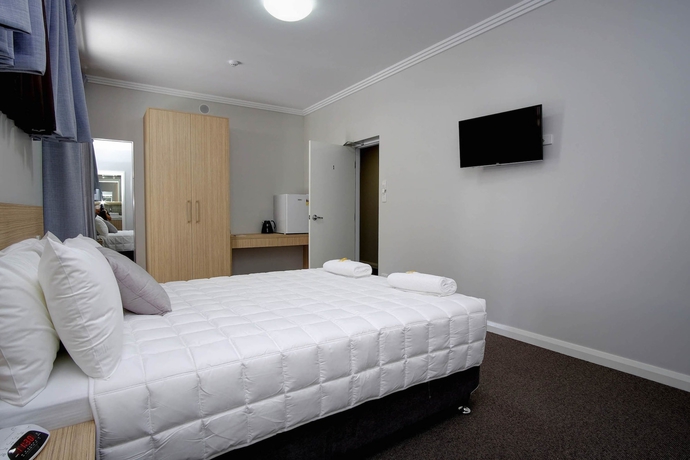 Imagen de la habitación del Hotel Lakes and Ocean Forster. Foto 5
