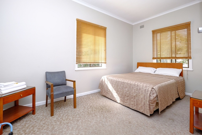 Imagen de la habitación del Hotel Lakes and Ocean Forster. Foto 13