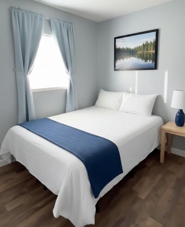 Imagen de la habitación del Hotel Lakeshore Resort. Foto 13