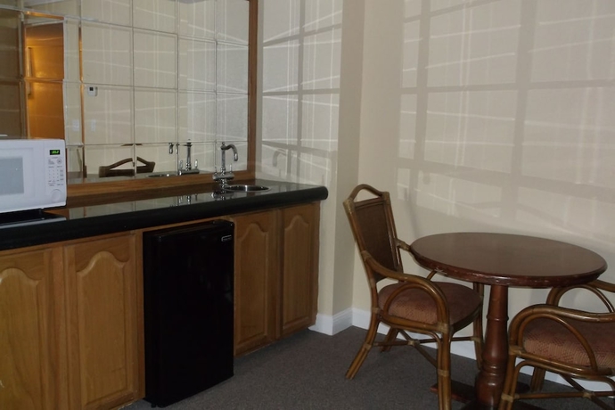 Imagen de la habitación del Hotel Lakeshore Resort and Marina, Okeechobee. Foto 15