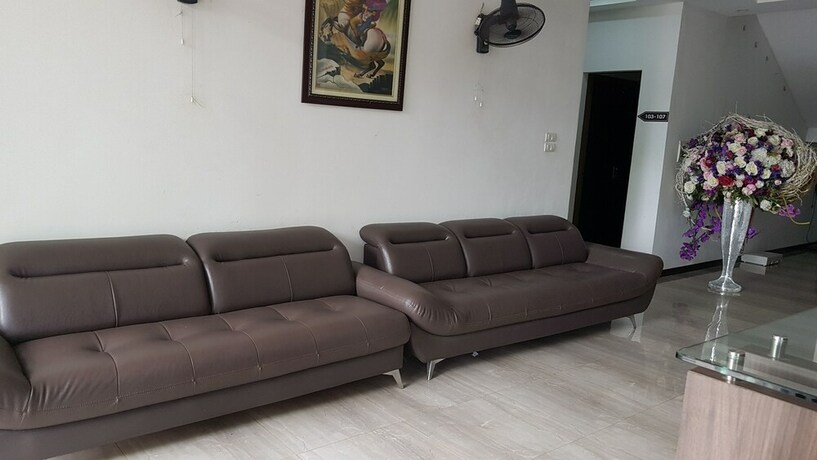 Imagen de los interiores del Hotel Lakeside Dailai. Foto 38