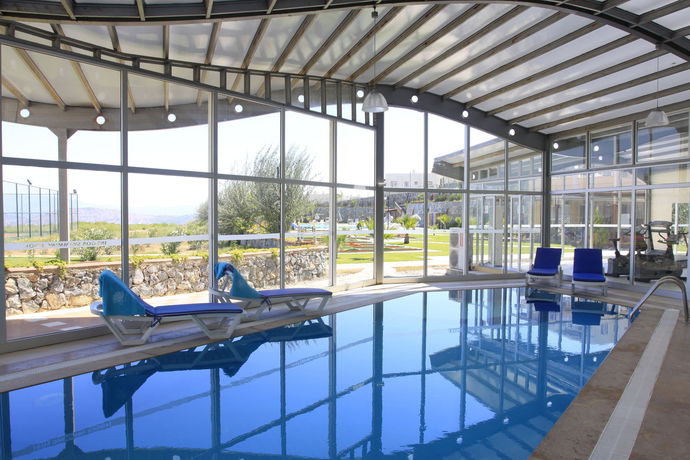 Imagen de los exteriores del Hotel Lakeside Garden. Foto 3