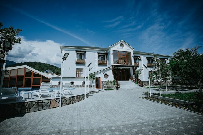 Imagen general del Hotel Lakeside Hotel and Spa. Foto 2