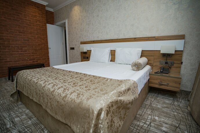 Imagen general del Hotel Lakeside Hotel and Spa. Foto 8