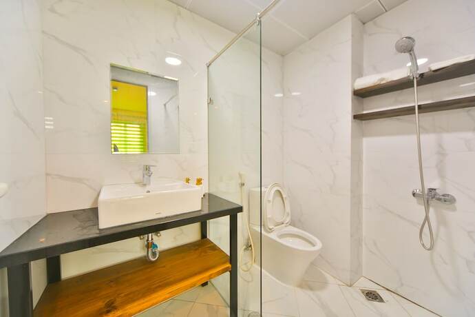 Imagen de la habitación del Hotel Lakeside House. Foto 21