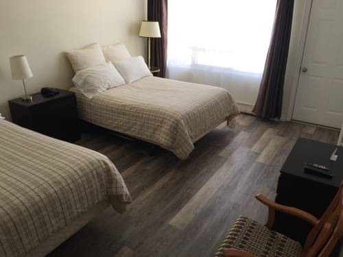 Imagen de la habitación del Hotel Lakeside Inn. Foto 8