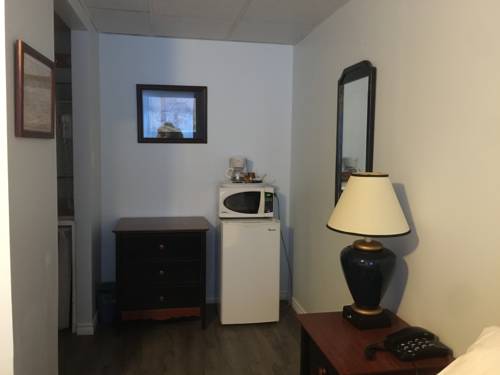 Imagen de la habitación del Hotel Lakeside Inn. Foto 12