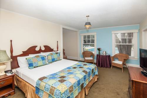 Imagen de la habitación del Hotel Lakeside Inn. Foto 5