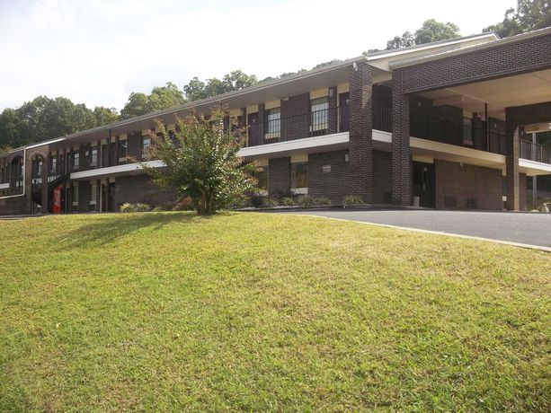 Imagen de la habitación del Hotel Lakeside Inn, Guntersville. Foto 6